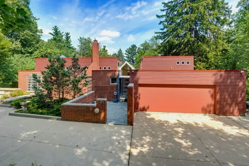 Architect’s ‘upside-down wedding cake’ home hits the market for first time