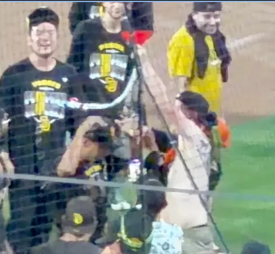 Padres’ new $4.5 billion owner celebrates playoff spot with beer bong