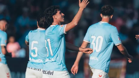 Hugo González, pichichi y apunta a primer equipo