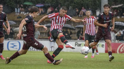 Yuri rescata al Athletic ante un muy buen Eibar