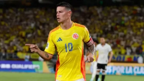 La cláusula comercial que obligaría a Néstor Lorenzo a convocar a James Rodríguez