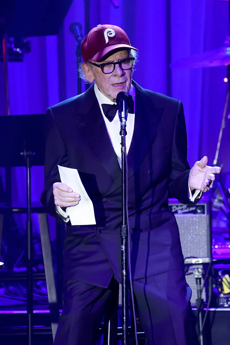 Art Garfunkel joins growing list of celebrities considering a move abroad over Trump presidency