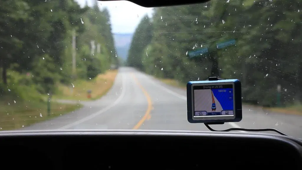 Count the dead bugs on your windshield and contribute to science