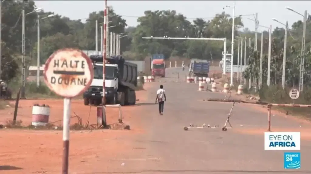 'Nothing is safe': Trade on route between Senegal and Mali grinds to a halt