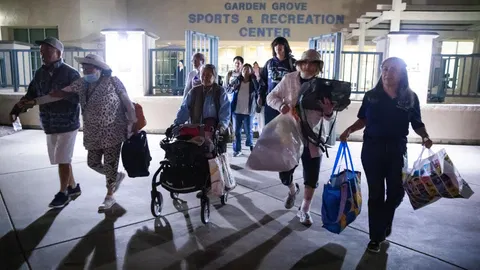 Tens of thousands ordered to evacuate in south California over leaking chemical tank
