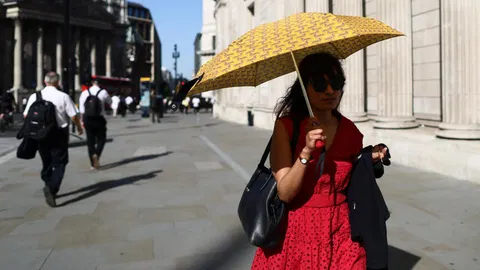 Temperatures soar across Europe as 'heat dome' drives May records