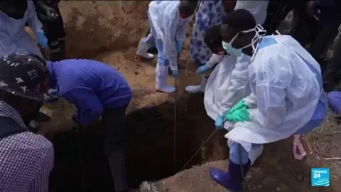 Dr Congo adapts burials amid Ebola outbreak