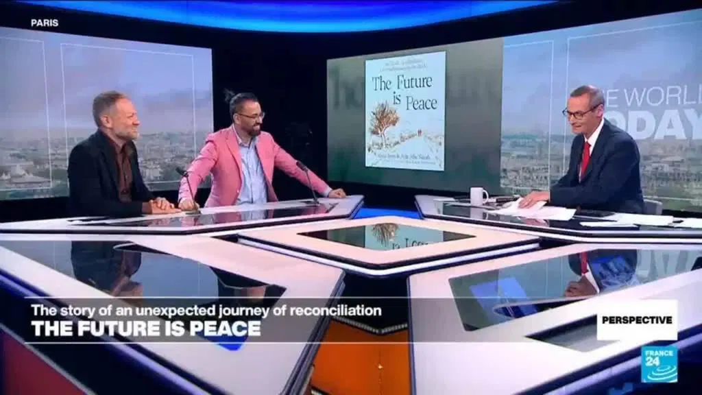 Israeli-Palestinian author duo: ‘We must break the cycle of violence’