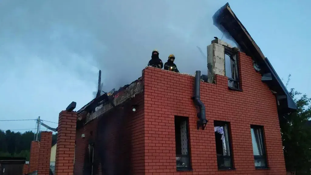 Ukraine launches more than 500 drones at Russia in deadly ovenight attack, authorities say