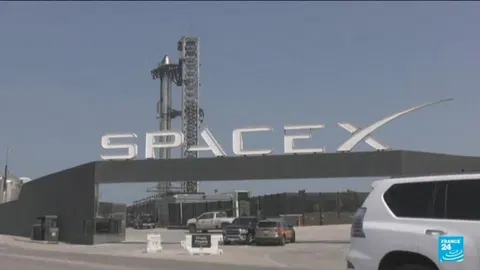 SpaceX unveils IPO plans that could make Musk world's first trillionaire