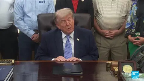 Trump says ‘it looks like I’ll be the one’ to intervene in Cuba after Castro indictment