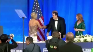 Así fue la llegada de Donald Trump a la cena de corresponsales de la Casa Blanca