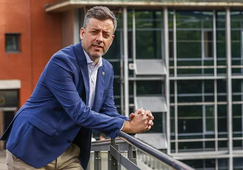 «Sería una revolución una planta de montaje de vehículos en La Pasiega»