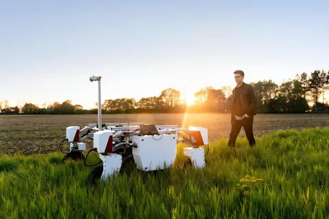 Established farm-business ties may steer agri-start-up ideas toward smaller gains