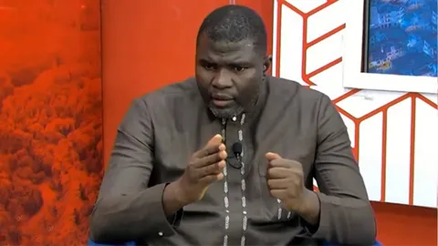 Commentaires sur Pastef : Amadou Ba annonce des recours devant la Cour suprême contre les interdictions de vente de cartes de membre par La rue publique n\'est pas un marché