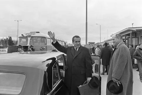 Nixon Goes Viral