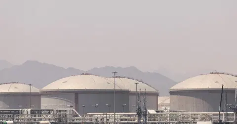 Oil rises over 2% as US strikes in Iran dampen peace deal hopes