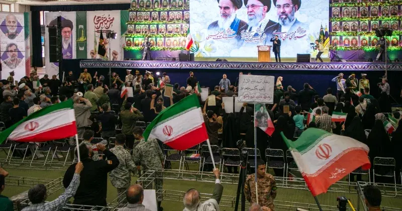 US conducts self-defense strikes in Iran amid peace talks, rattling crypto markets