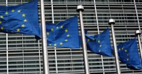 European Union debates limits on Big Tech access to cloud tenders