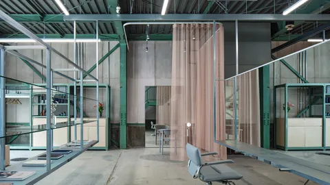 Atelier Write converts Tokyo warehouse into reconfigurable hair salon