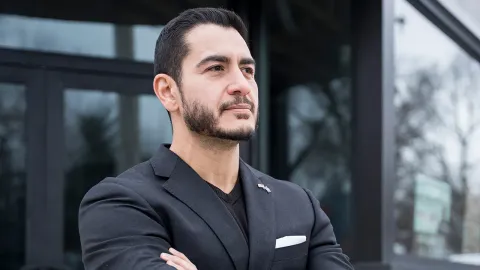 Apple, Google news algorithms suppressed negative stories on Michigan Senate hopeful El-Sayed, study says