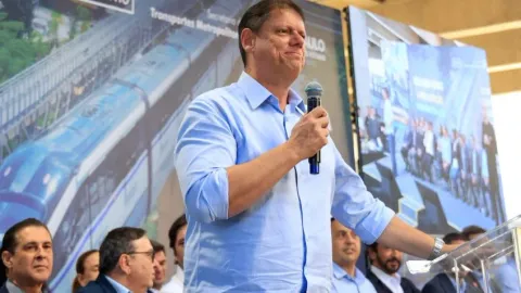 Assista ao discurso de Tarcísio na convenção do PL na íntegra