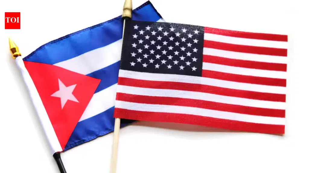 Top US commander meets Cuban military officials amid rising tensions