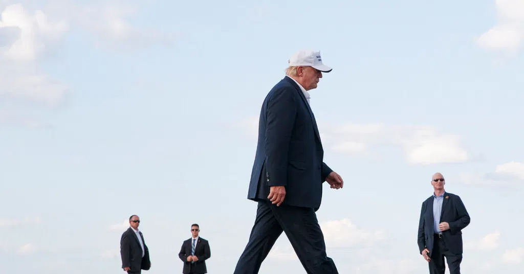 A Crack in the Polling Floor Puts Trump in New Territory