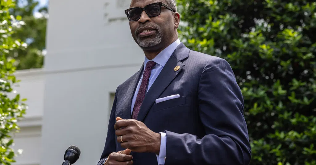 The N.A.A.C.P. calls on Black athletes to boycott Southern states after redistricting.