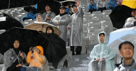 Soccer Game Between North and South Korean Teams Draws Strong Emotion On and Off the Pitch