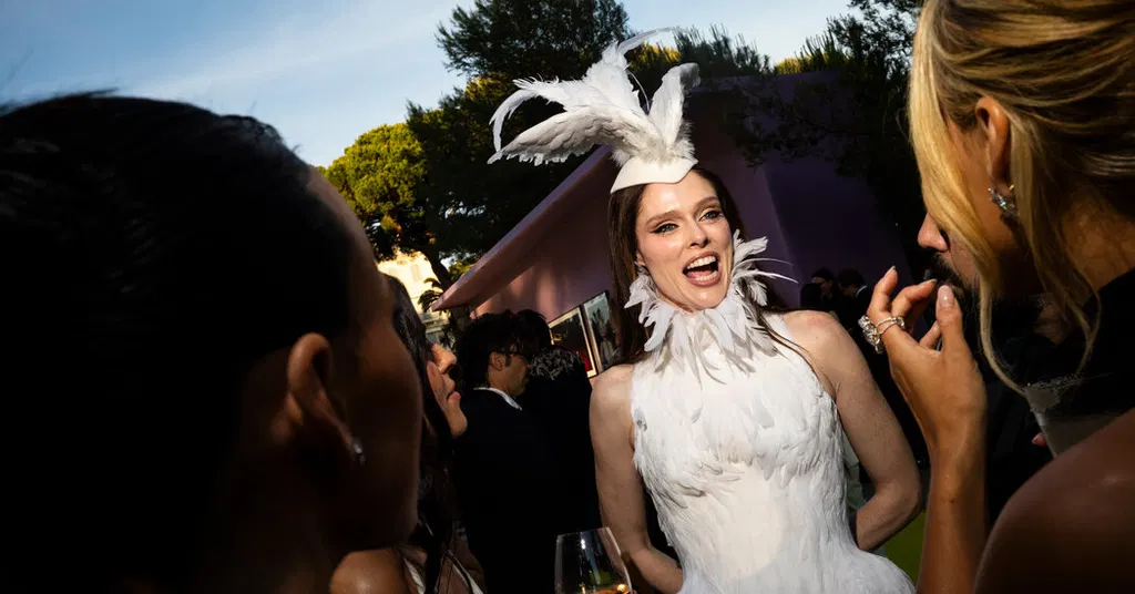 Shooting Stars at the amfAR Cannes Gala