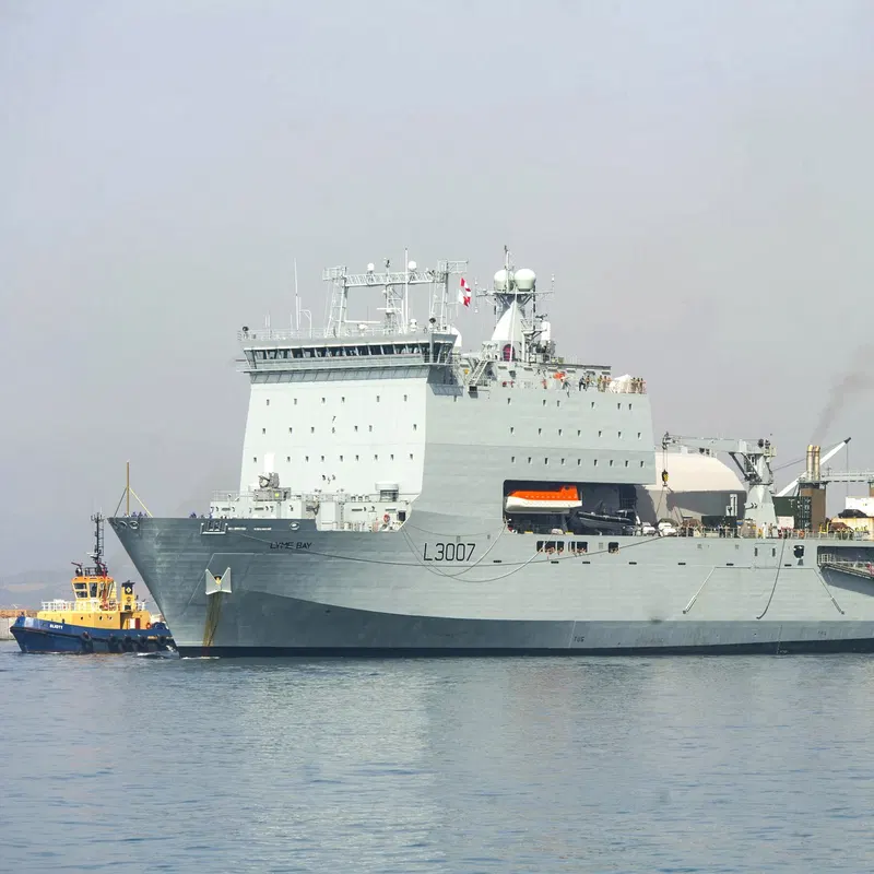 Britain Preparing for Mission That Could Clear Strait of Hormuz