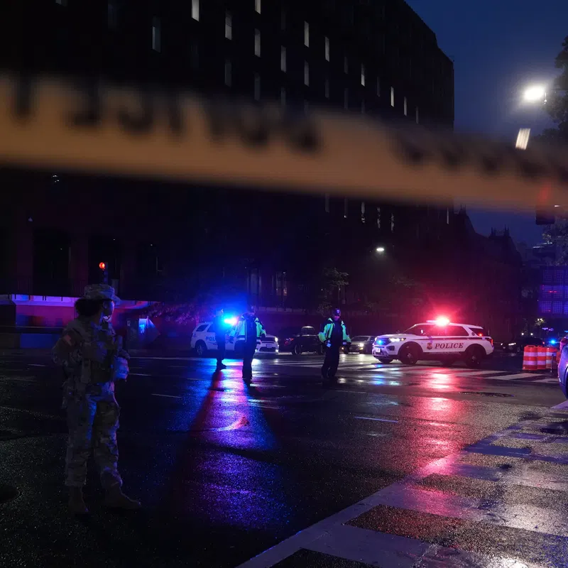 Bystander Wounded in White House Shooting Is in Stable Condition