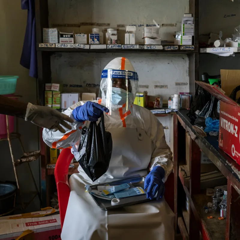 Scientists Race to Test Treatments as Ebola Outbreak Widens