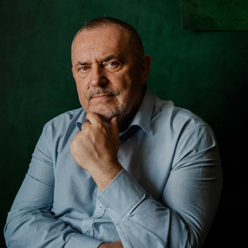 He Was a Russian Political Survivor, Until the Masked Men Appeared