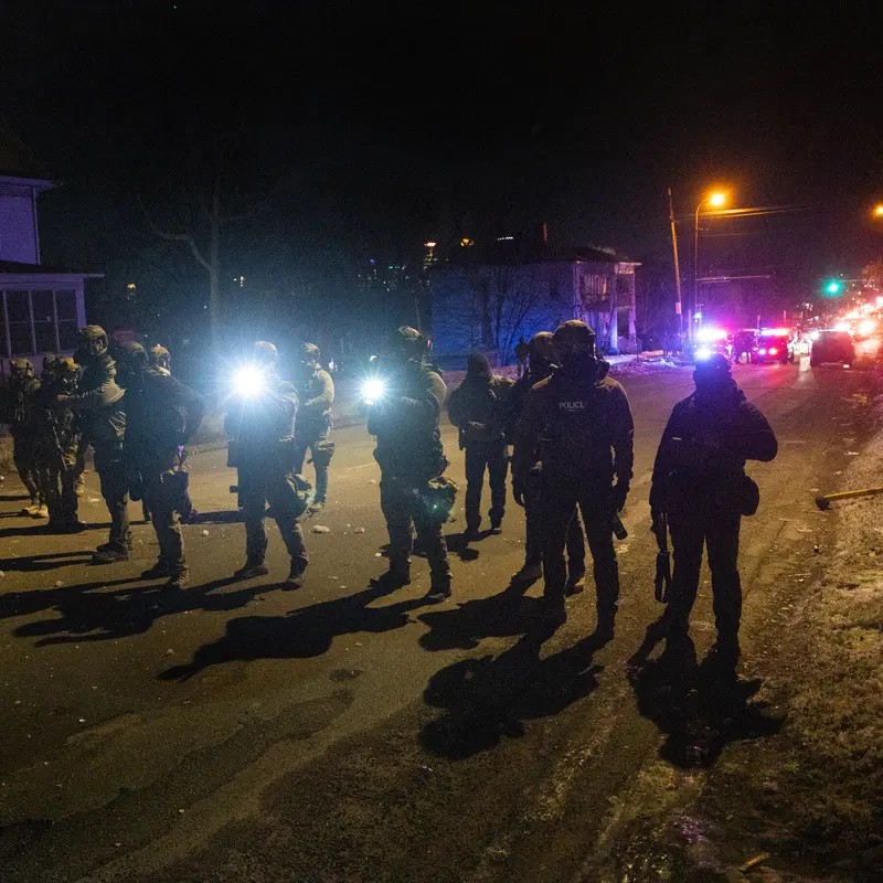 Federal Prosecutors Charge ICE Agent With Lying About Minnesota Shooting