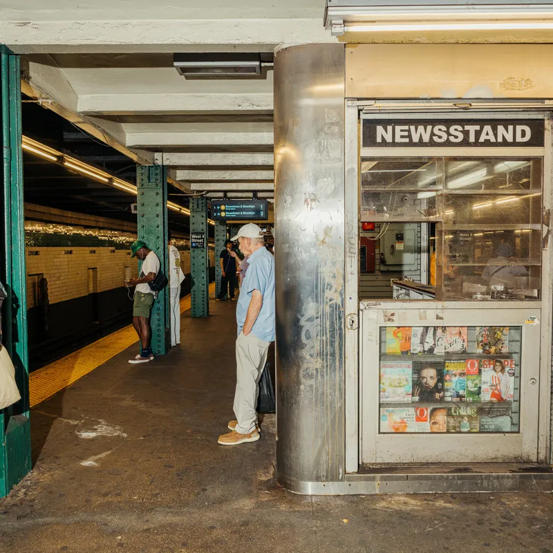 A Newsstand That Aims to Delight N.Y.C. Subway Riders