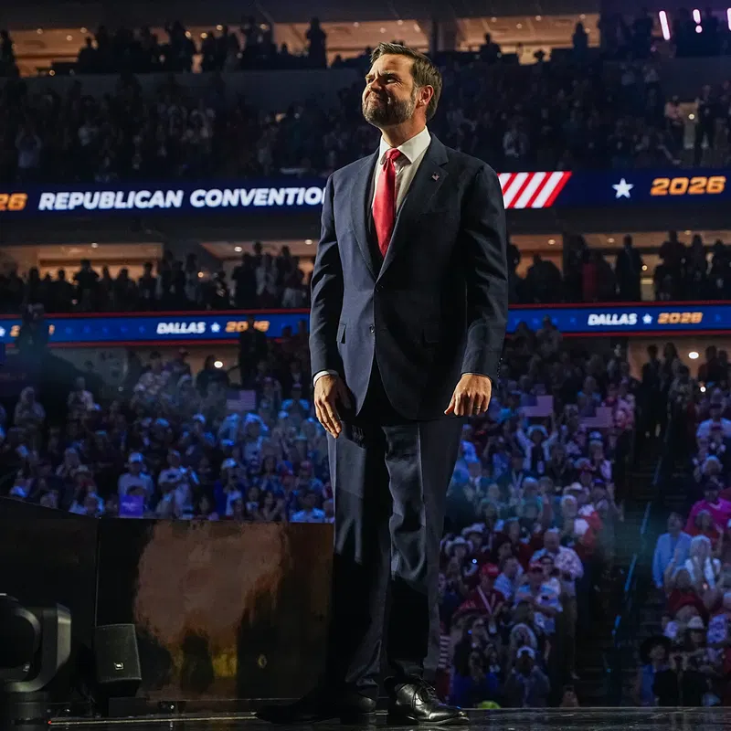 Vance, Eying 2028, Relishes the Spotlight at Trump’s Convention