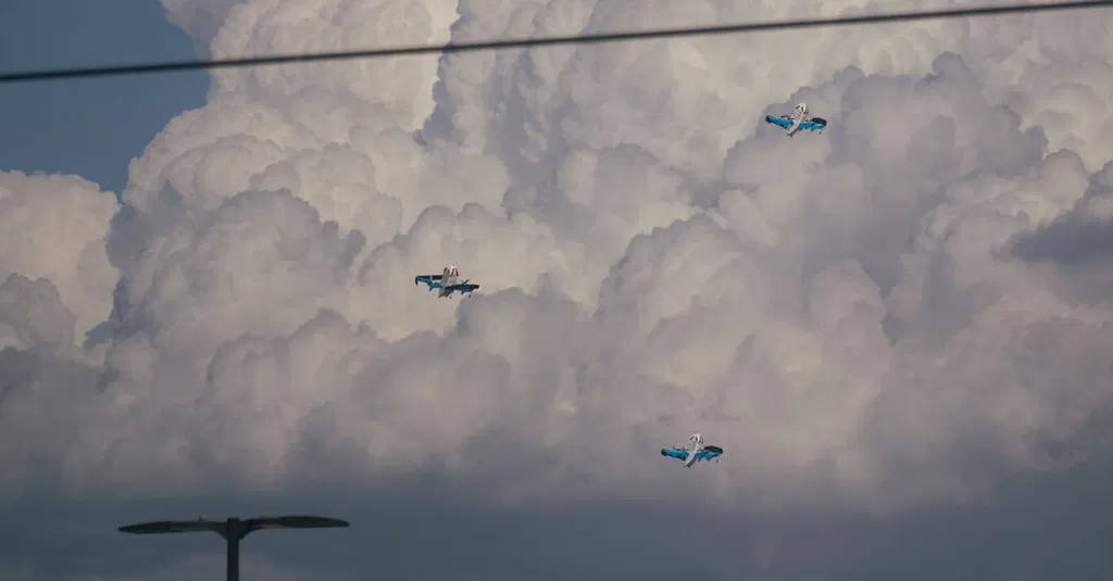 Amazon, Walmart and other companies are using drones for fast deliveries in Richardson, Texas, but residents complain about noise and clumsy package drops (Juliet Macur/New York Times)