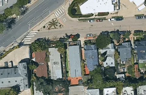 Google Earth’s New AI Lets Anyone Fabricate Completely Bullshit Satellite Images