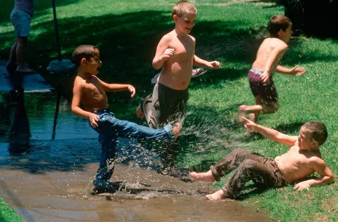 I Gave My Kid a Screen-Free Summer—and You Can Too