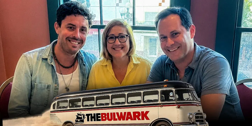 Tim, Sarah and Sam LIVE From the Bulwark Tour Bus