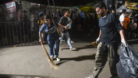 Mission accomplished, a site clean-up for Jantar Mantar’s next cause warriors