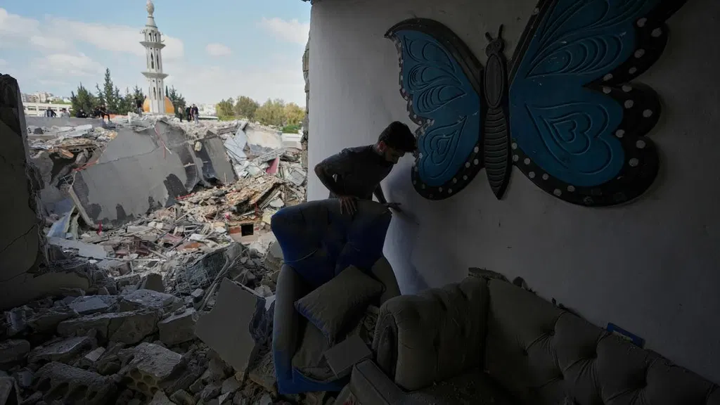 Iran-Israel war LIVE: New strikes threaten ceasefires in Iran, Lebanon