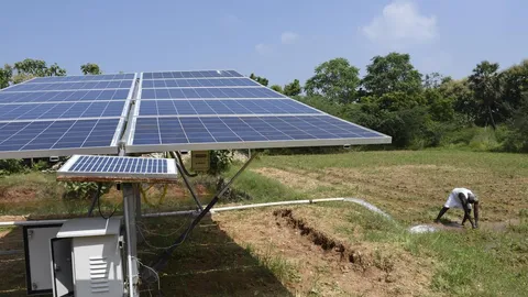 As groundwater levels plummet, Karnataka farmers seek 10 HP solar-powered pumpsets under PM KUSUM scheme