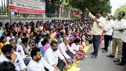 TTD contract workers demand ₹26,000 minimum monthly wage