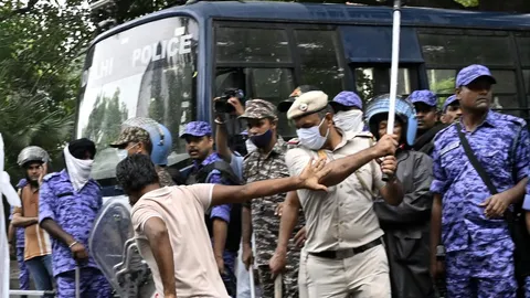 Supreme Court mulls independent probe into alleged police excess during Jantar Mantar student protests