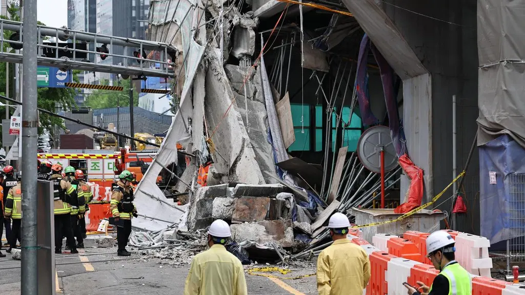 Three dead in South Korea after collapse at overpass demolition site