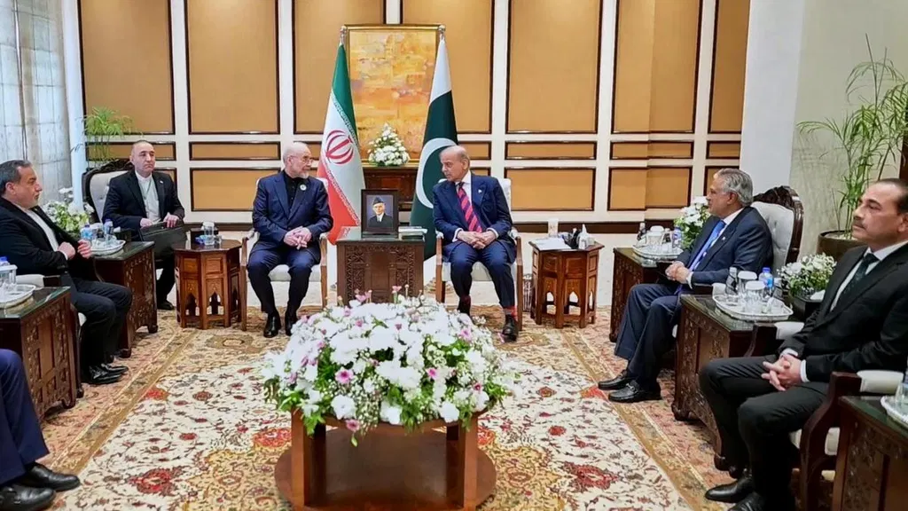 West Asia war LIVE: U.S.-Iran peace deal signing expected within 24 hours, says Pakistan PM