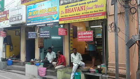 A bling street behind barricades: how C.P. Koil Street in Chennai keeps its ‘golden glitter’ despite Metro Rail work affecting access to its doorsteps